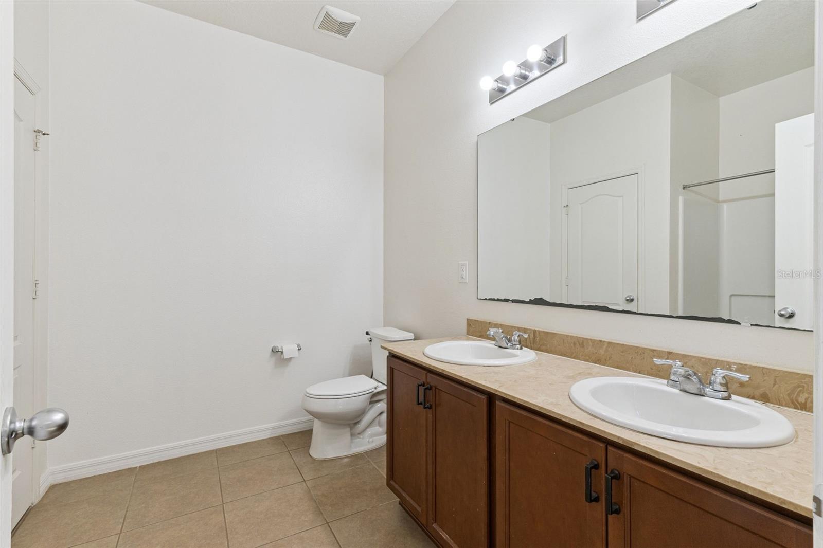 Image 25 of 59 For 4568 Baler Trails Drive