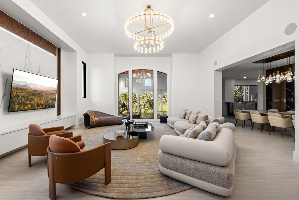 Image 17 of 55 For 9725 Chestnut Ridge Drive