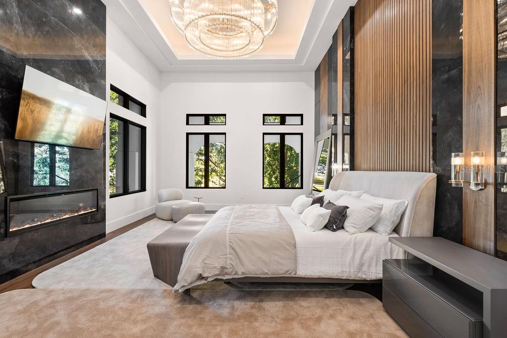 Image 23 of 55 For 9725 Chestnut Ridge Drive