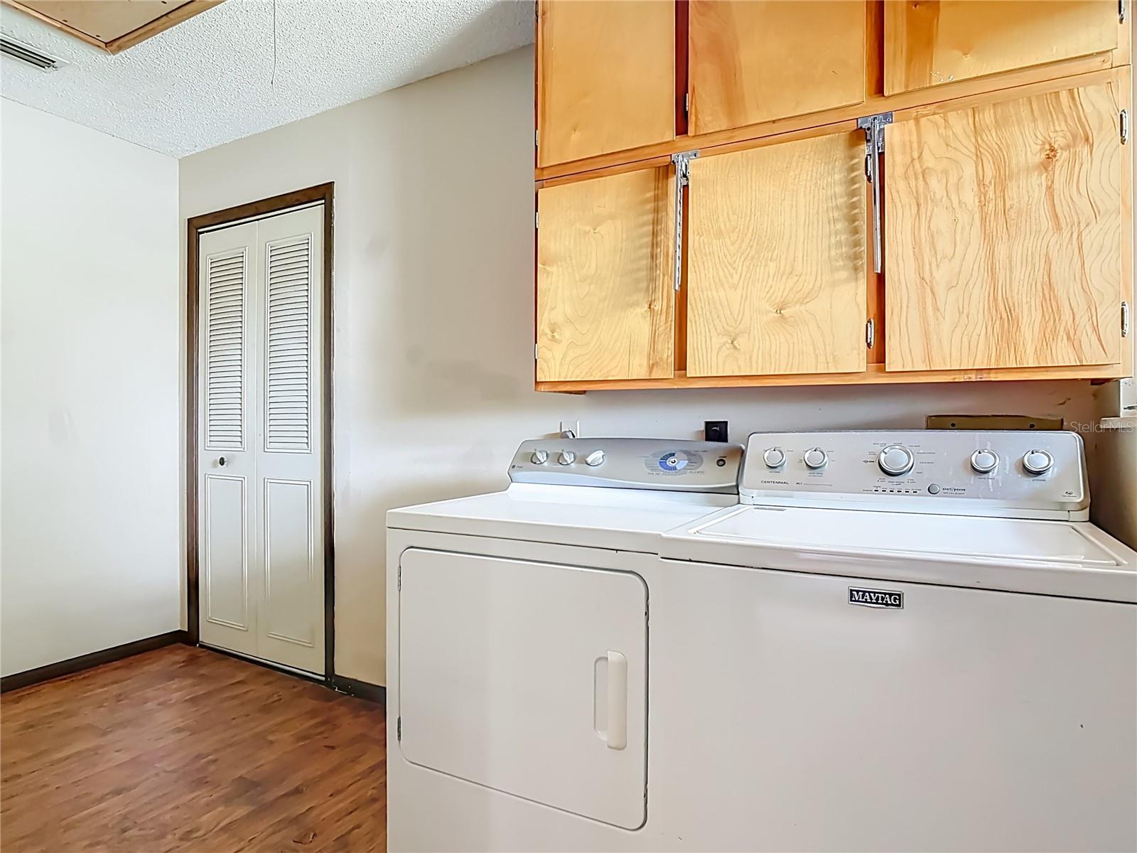 Image 39 of 50 For 28 Jasmine Drive