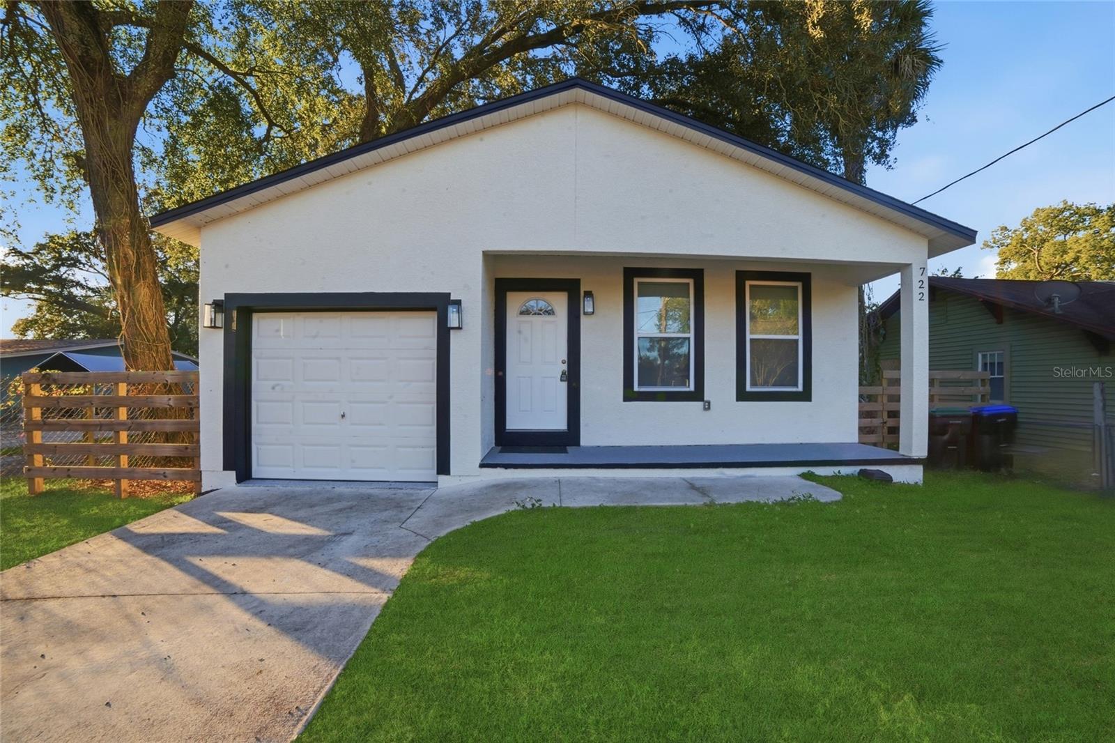 Image 2 of 38 For 722 22nd Street