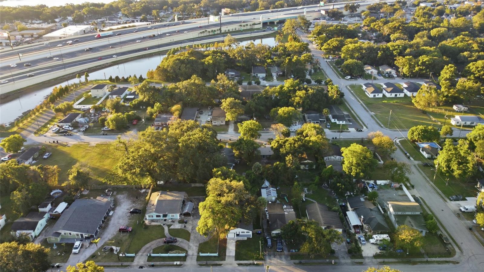 Image 32 of 38 For 722 22nd Street