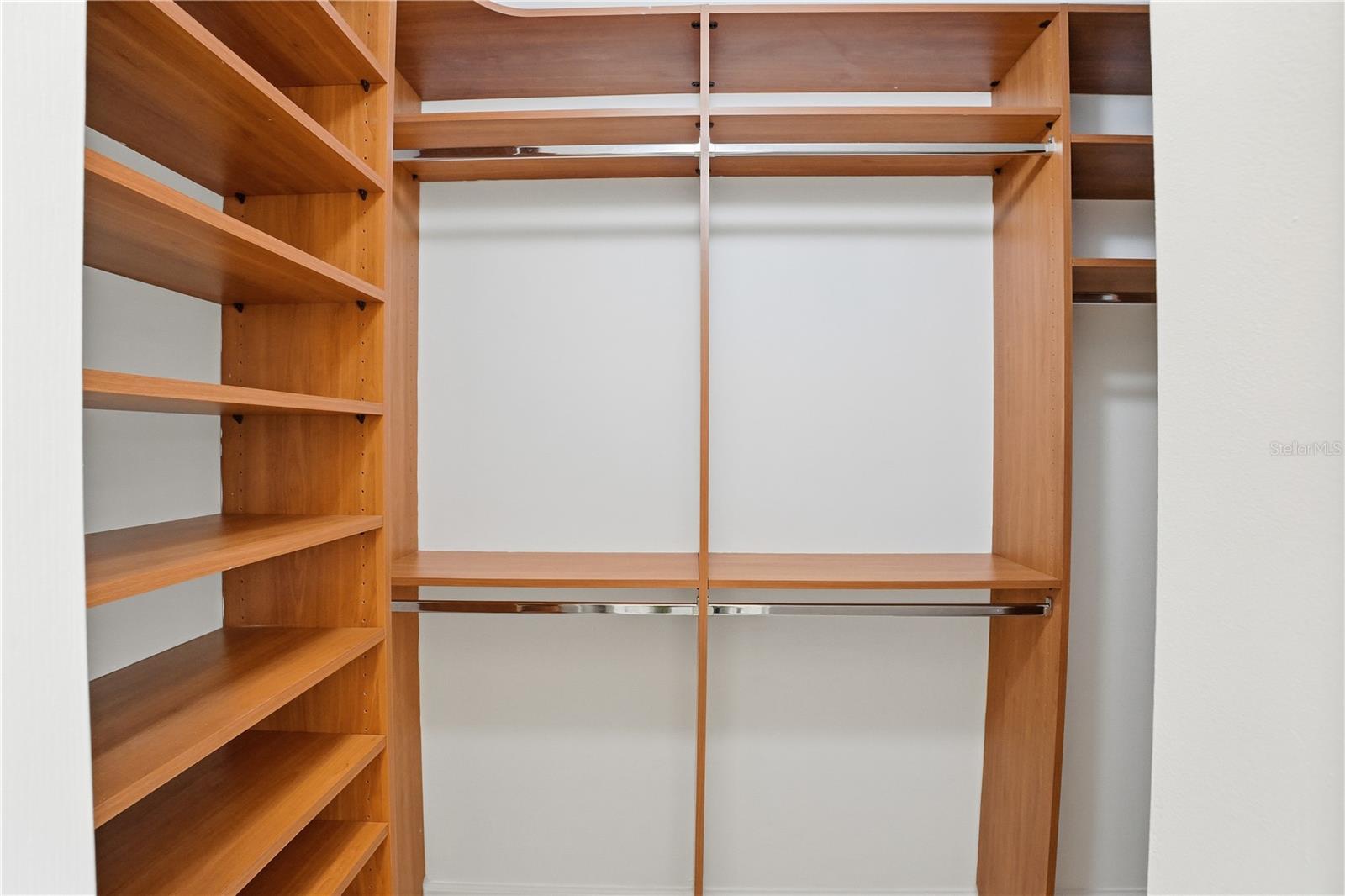 Image 24 of 67 For 1067 135th Court