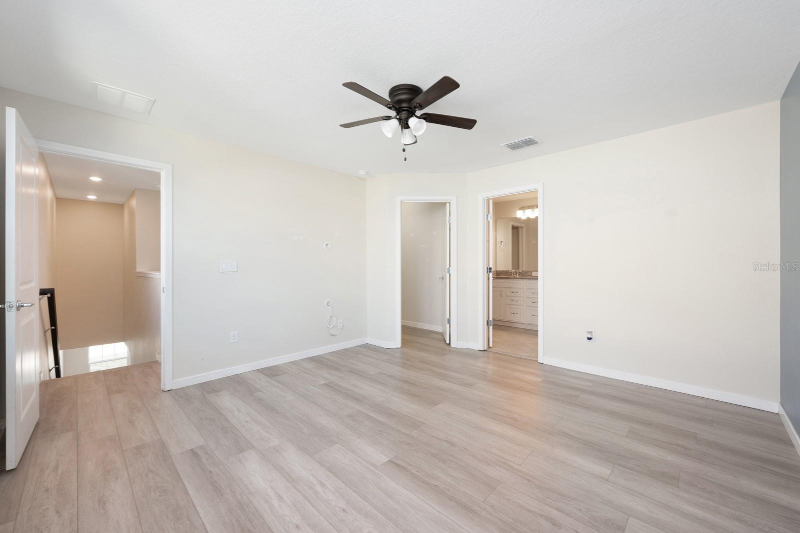 Image 25 of 48 For 5626 Wooden Pine Drive