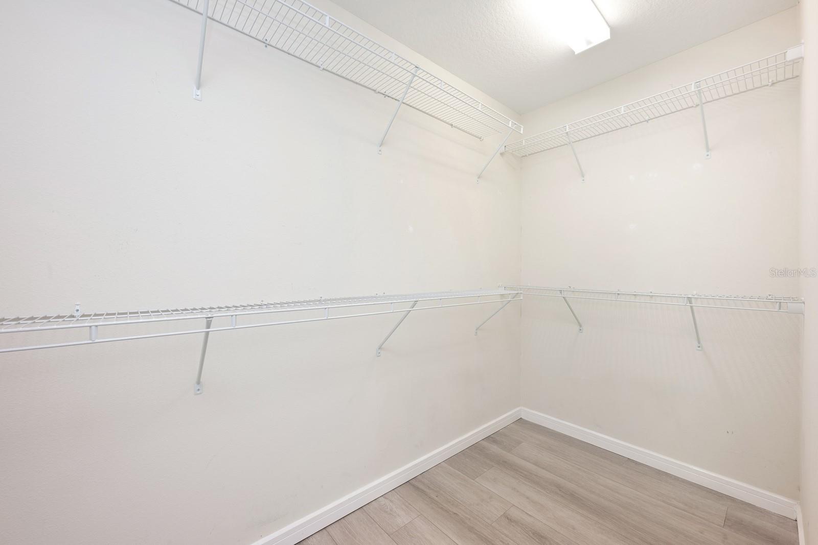 Image 29 of 48 For 5626 Wooden Pine Drive