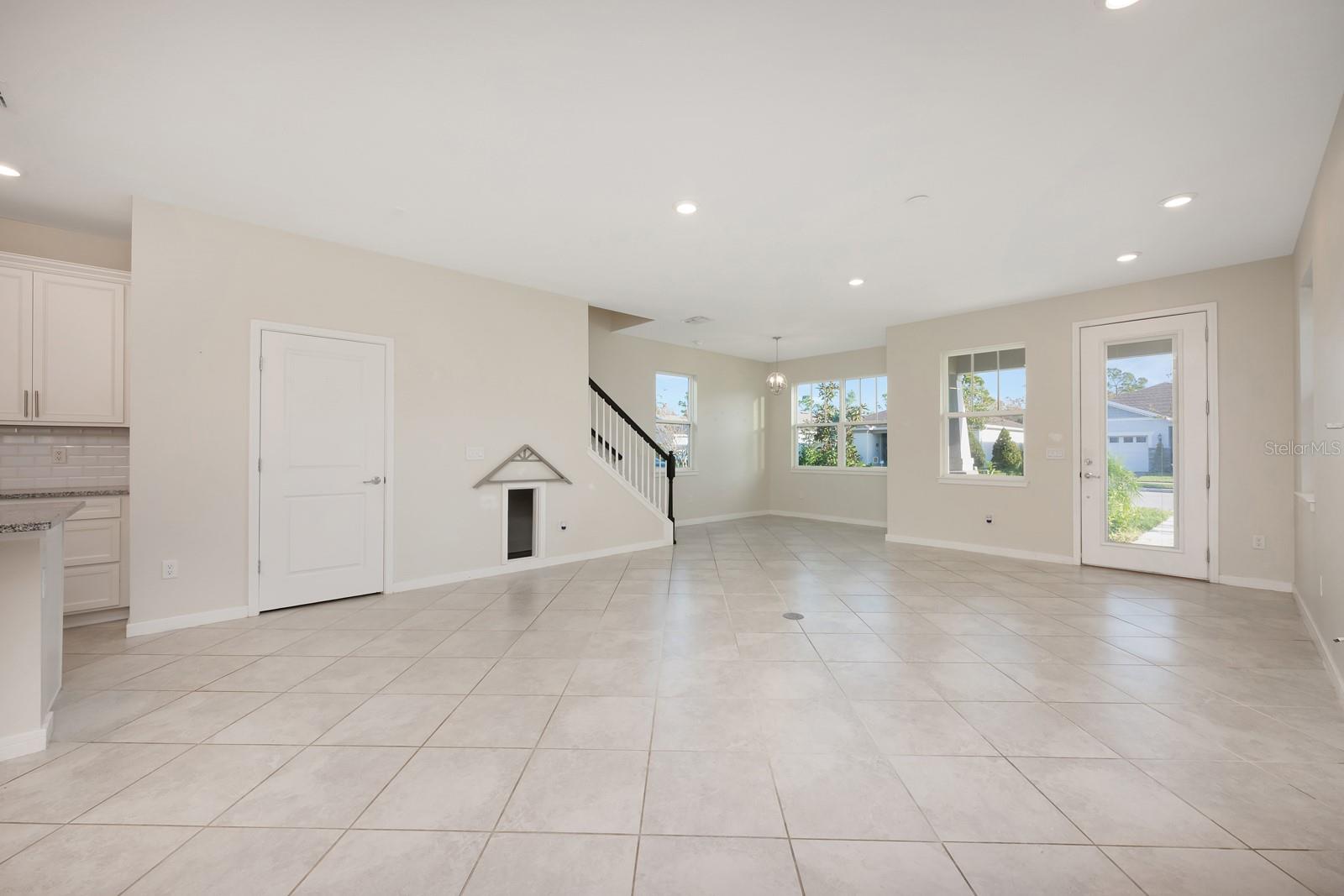 Image 7 of 48 For 5626 Wooden Pine Drive