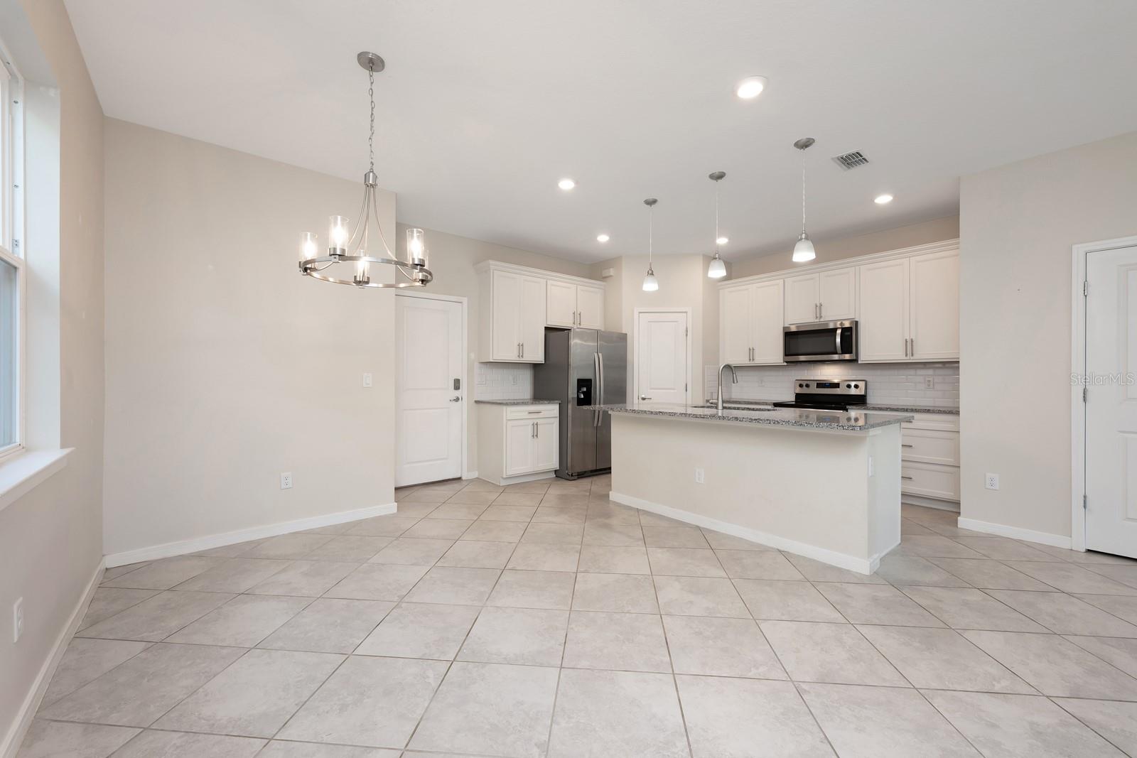 Image 9 of 48 For 5626 Wooden Pine Drive