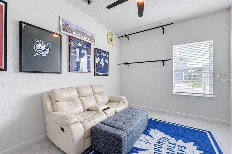 Image 19 of 58 For 692 Bloom Terrace