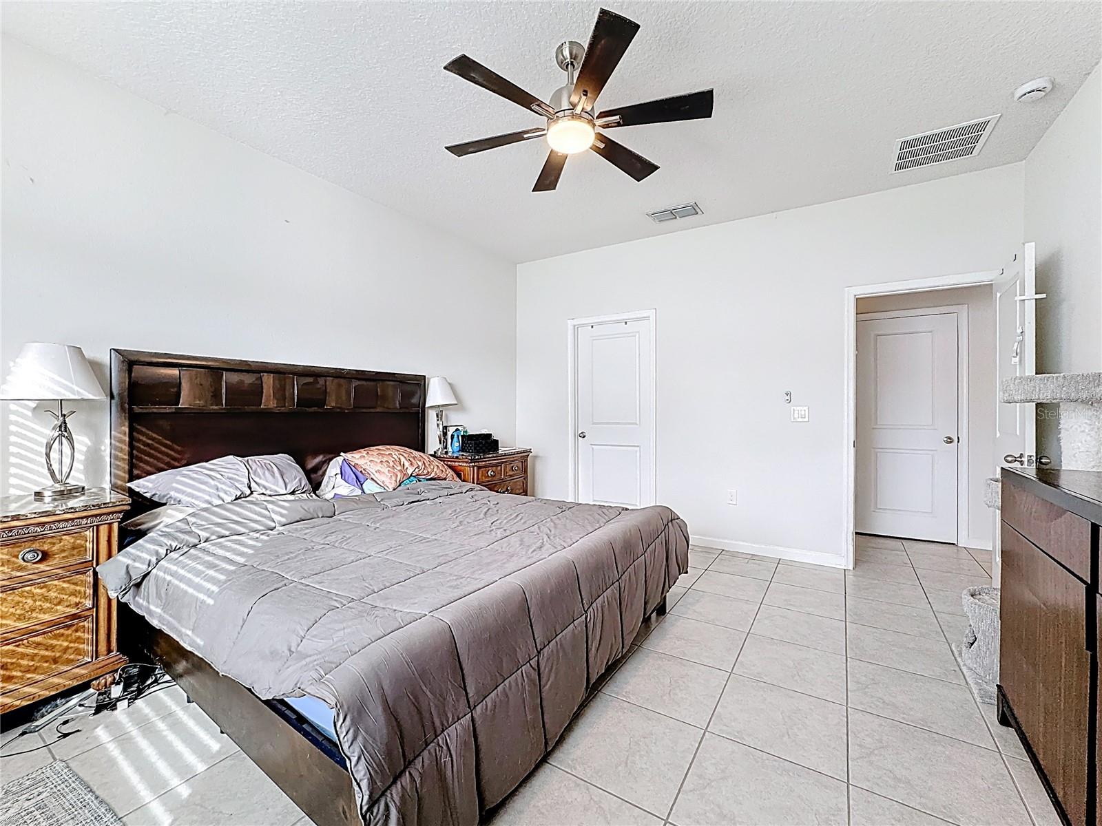 Image 27 of 58 For 692 Bloom Terrace