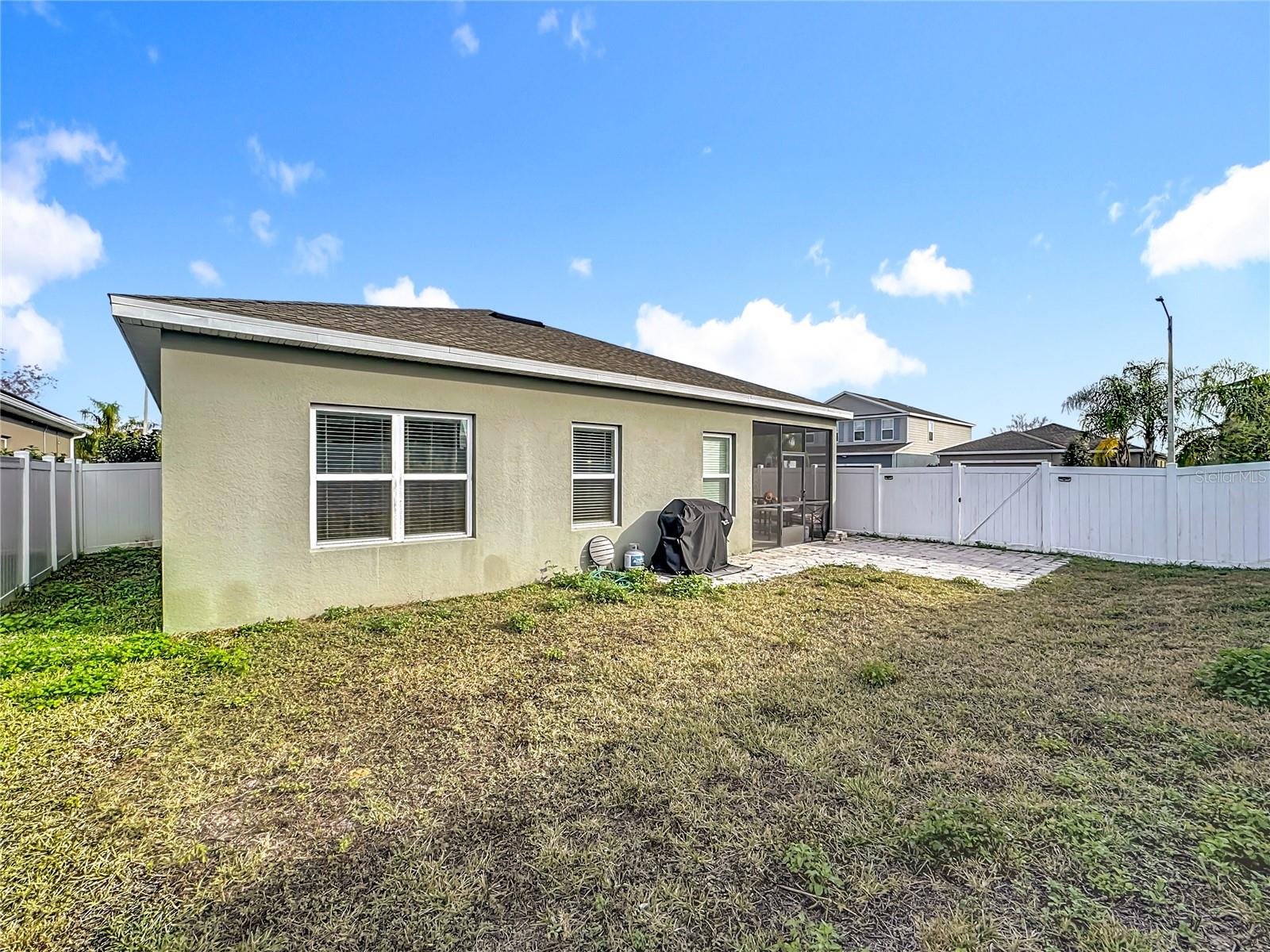 Image 35 of 58 For 692 Bloom Terrace