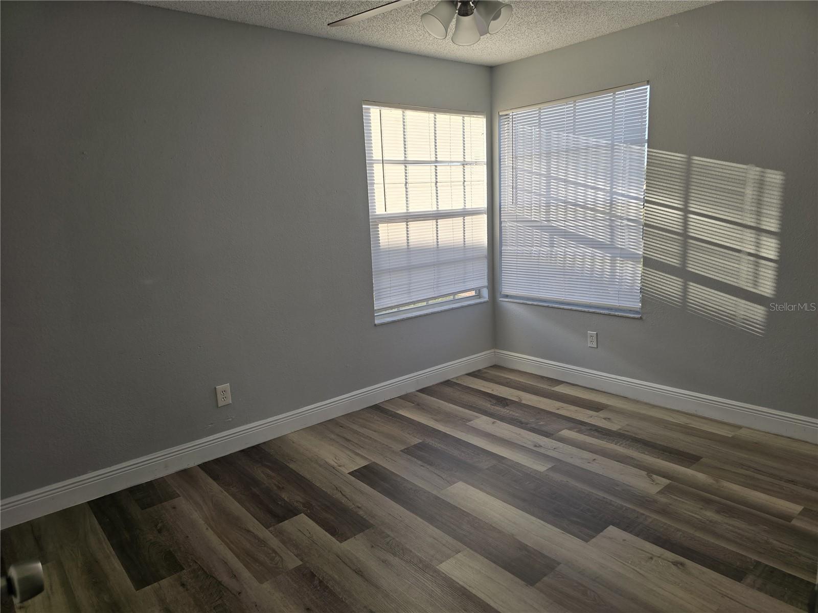 Image 8 of 16 For 2494 Sweetwater Club Circle 52