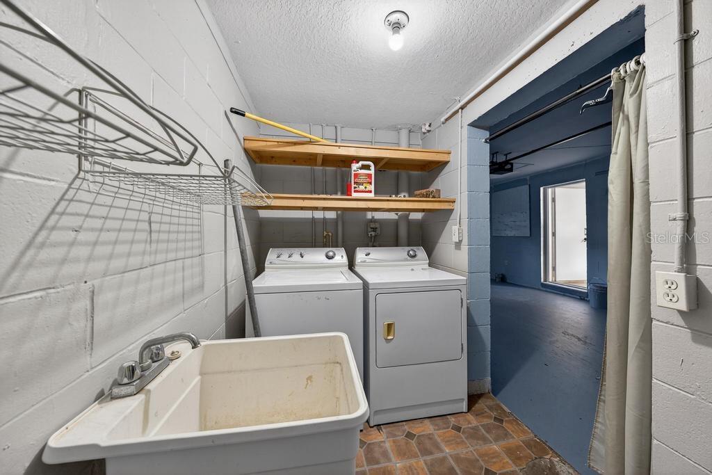 Image 55 of 57 For 3015 Stella Maria Place