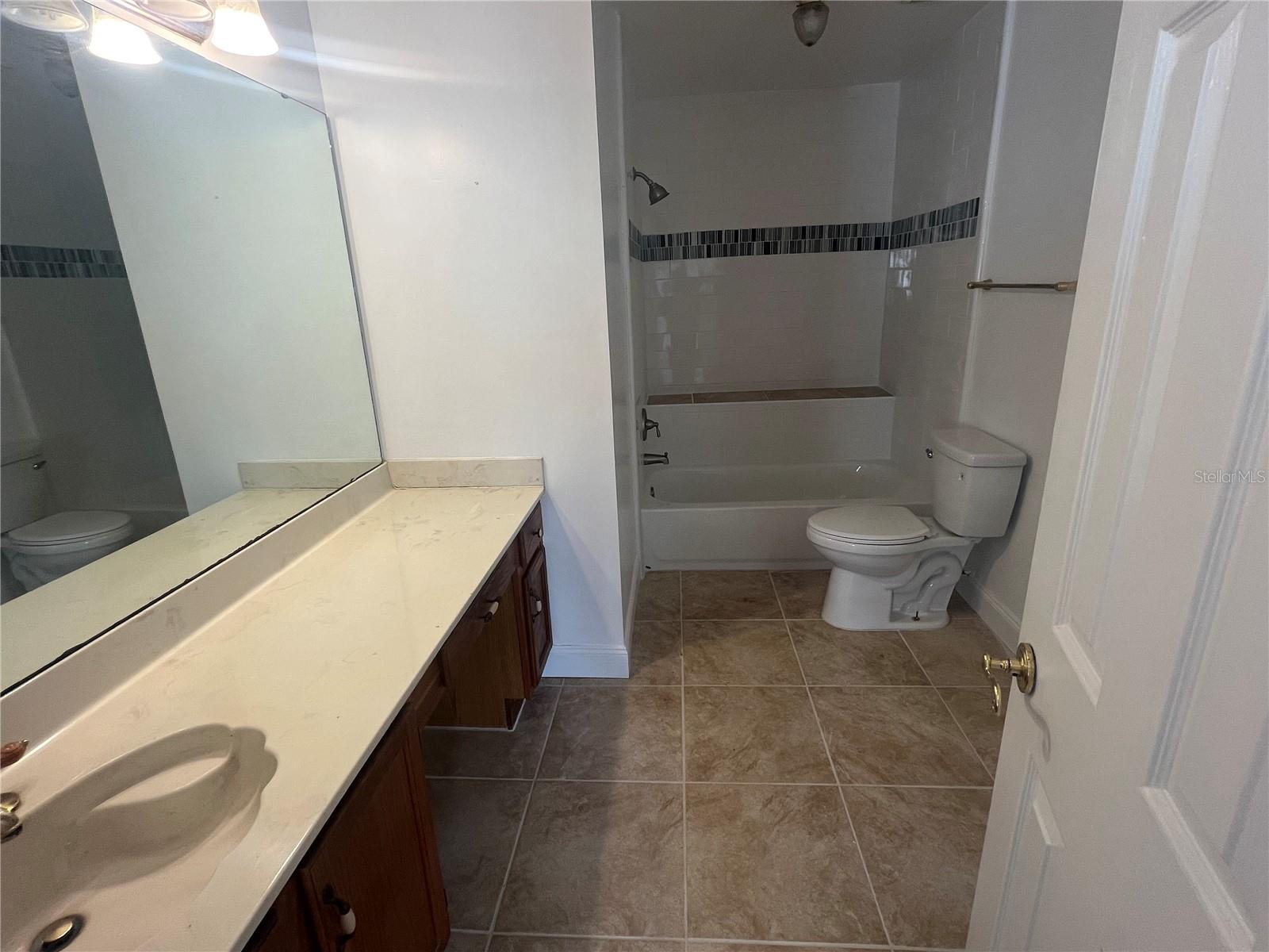 Image 14 of 16 For 459 Cidermill Place