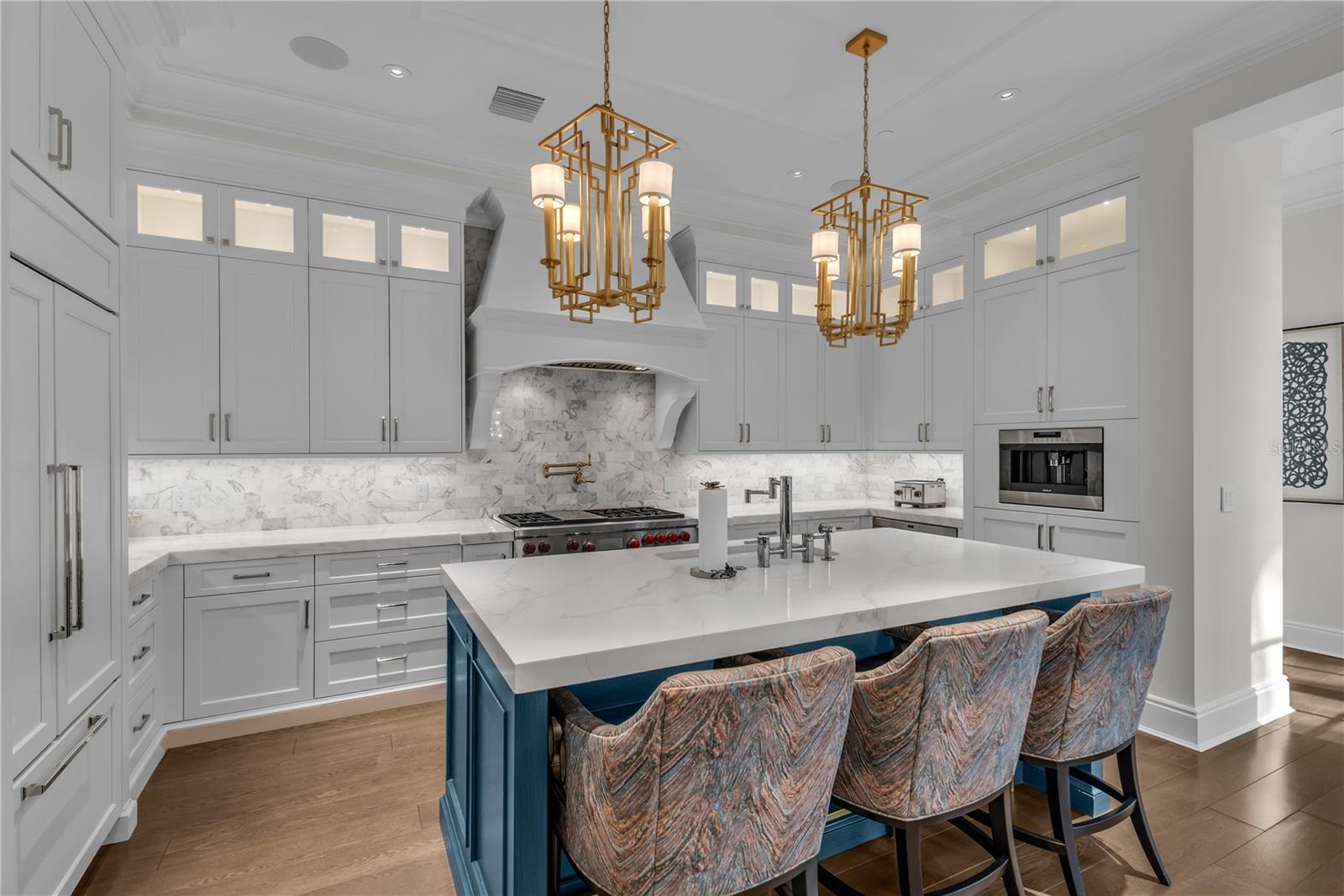 Image 6 of 86 For 637 Park Avenue