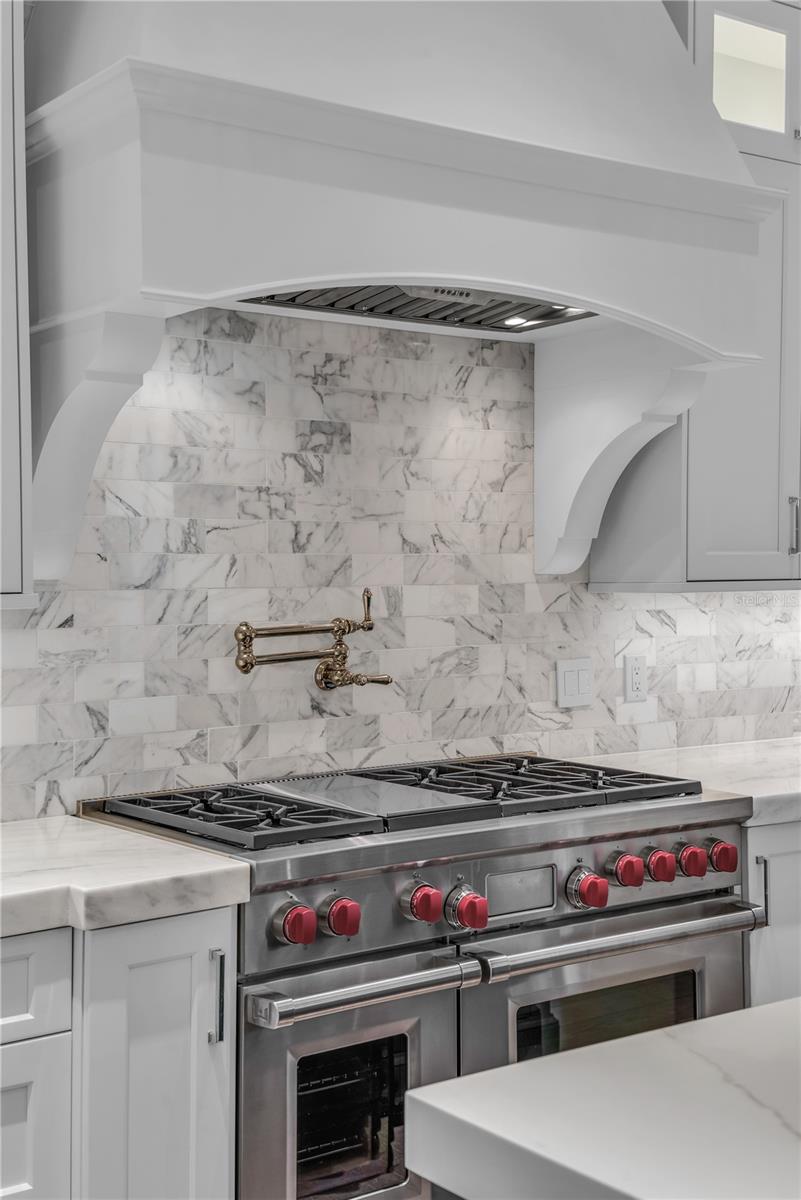 Image 67 of 86 For 637 Park Avenue