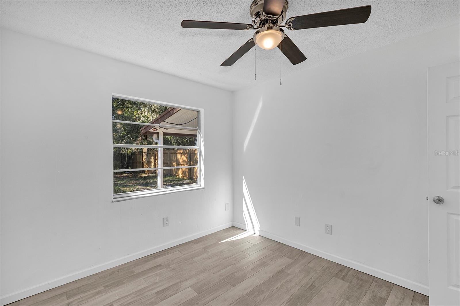 Image 20 of 26 For 2510 India Palm Drive