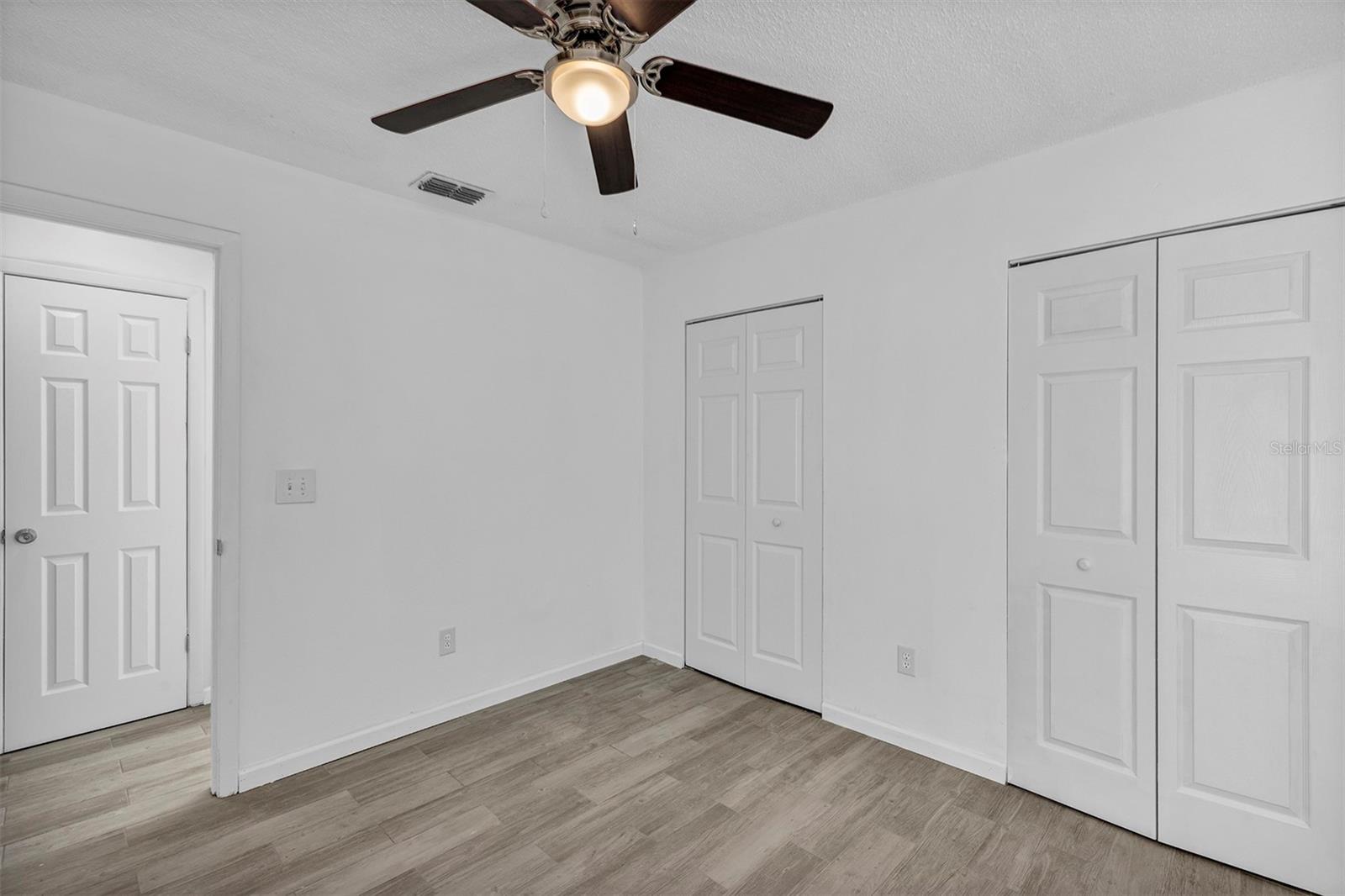 Image 22 of 26 For 2510 India Palm Drive