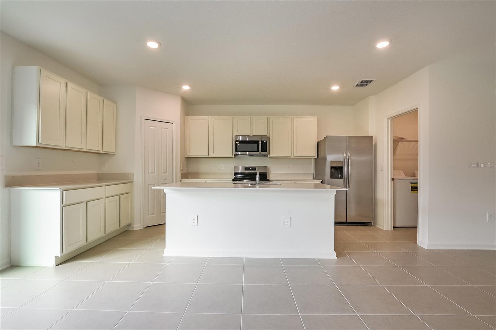 Image 7 of 13 For 4103 Longleaf Street