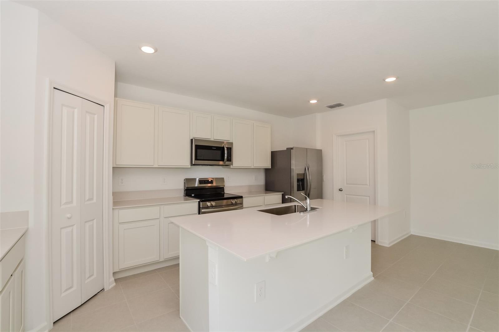 Image 3 of 11 For 2819 Whitaker Point Road