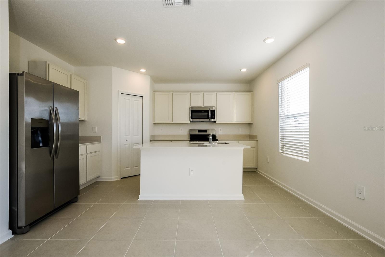 Image 5 of 13 For 4829 Katrina Drive