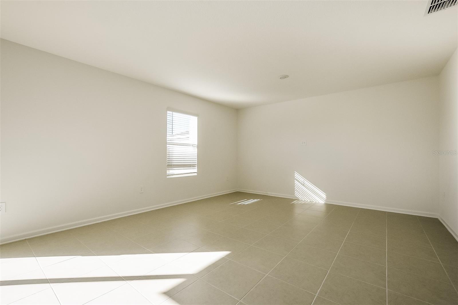 Image 8 of 13 For 4829 Katrina Drive