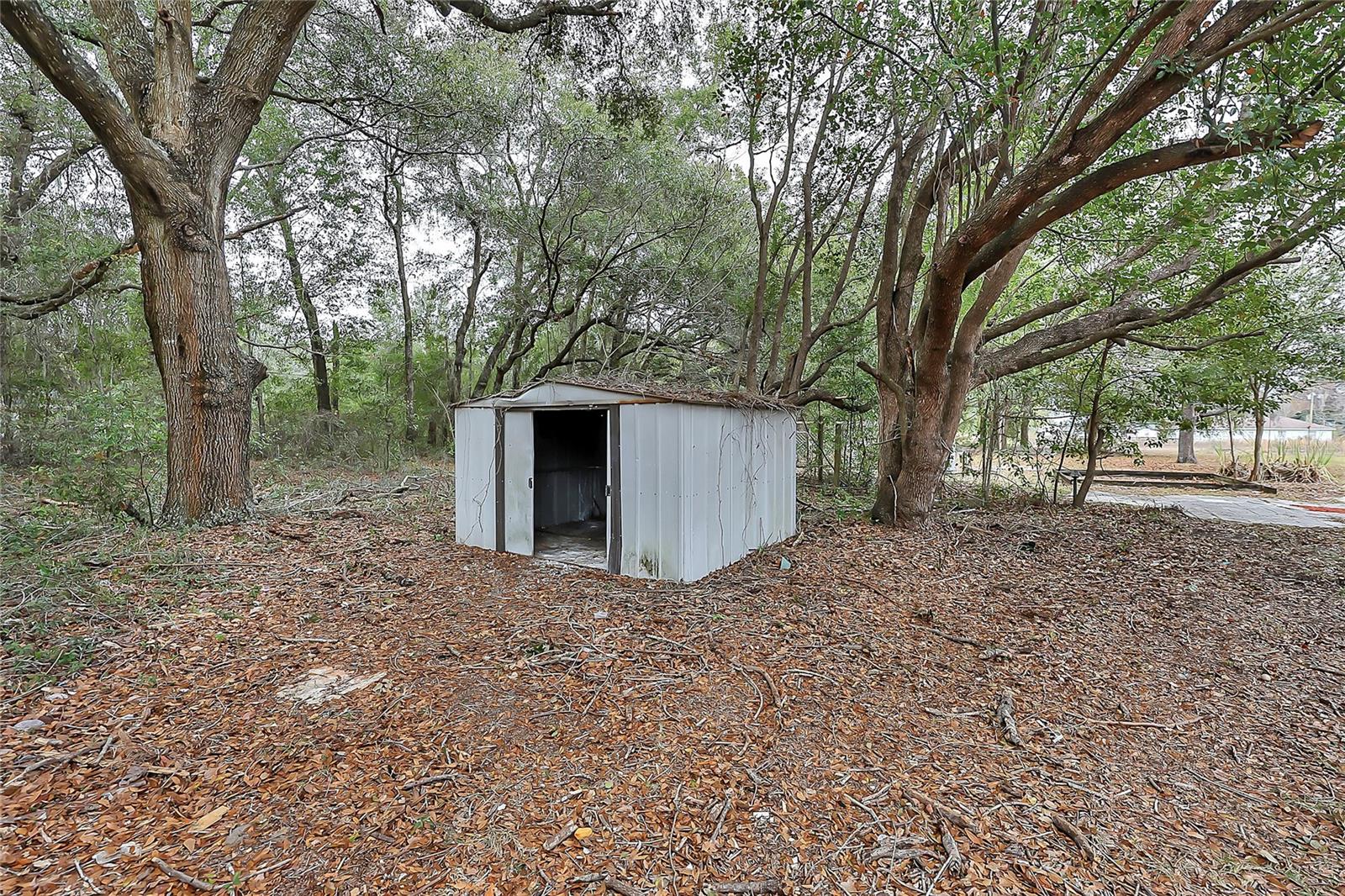 Image 29 of 34 For 5321 9th Place