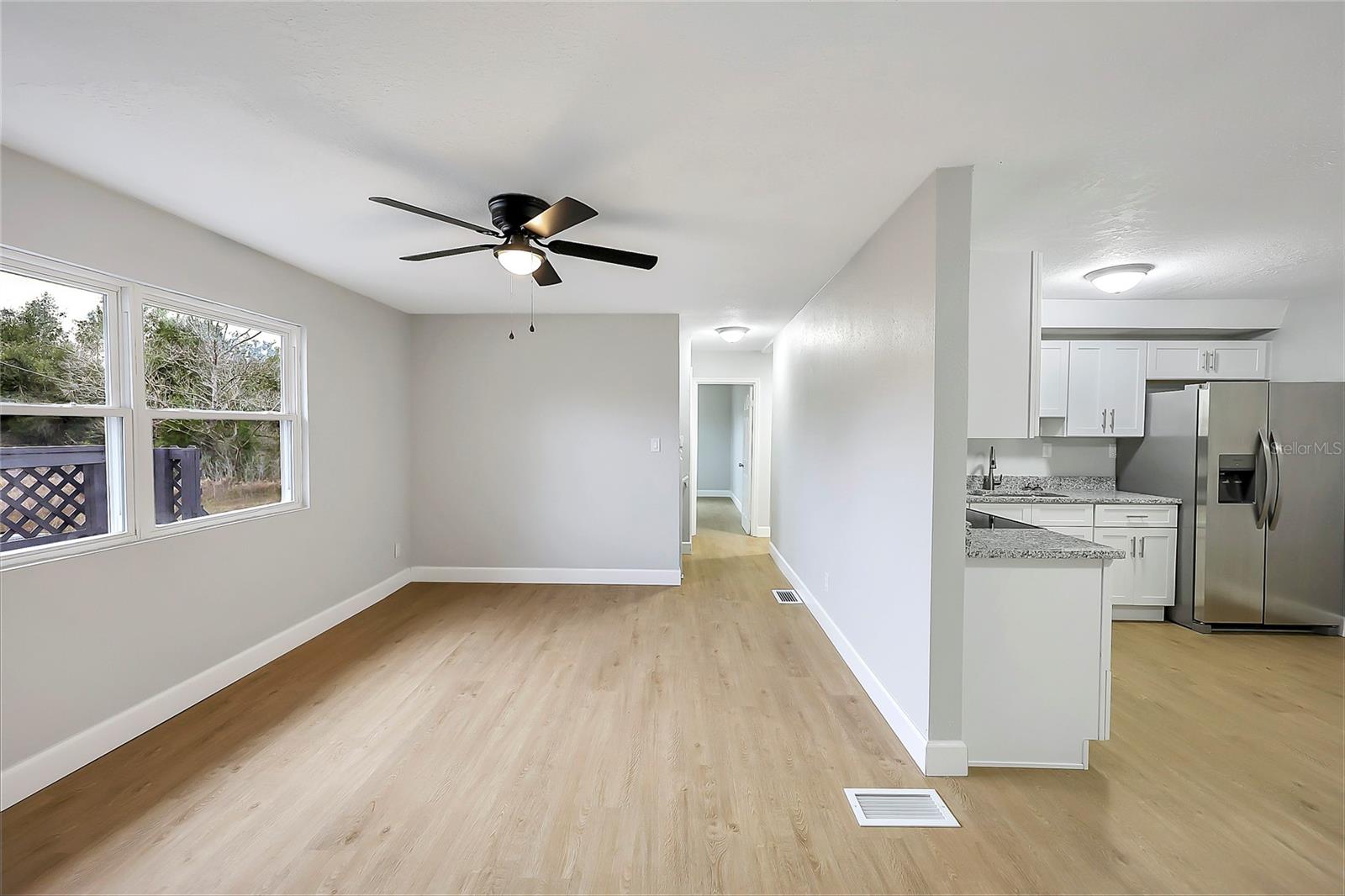 Image 7 of 34 For 5321 9th Place