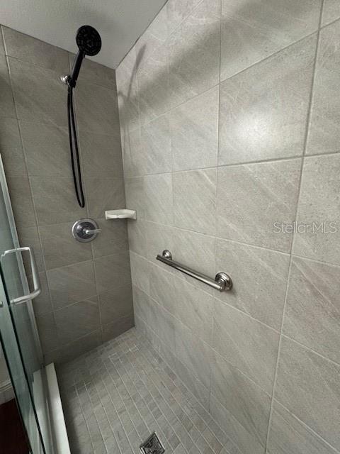 Image 14 of 27 For 1410 Plymouth Avenue