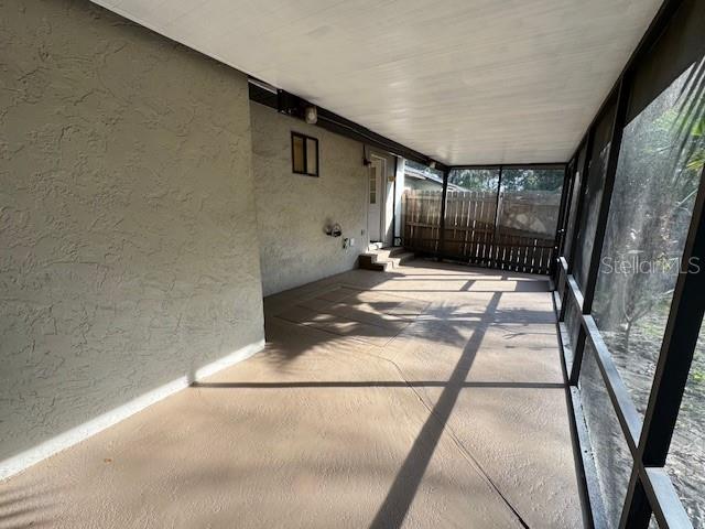 Image 21 of 27 For 1410 Plymouth Avenue