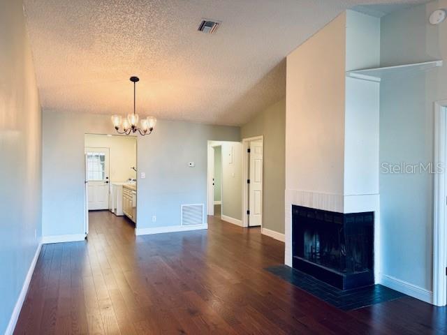 Image 3 of 27 For 1410 Plymouth Avenue