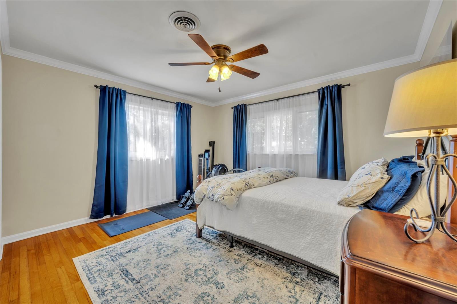 Image 17 of 26 For 636 Dunblane Drive