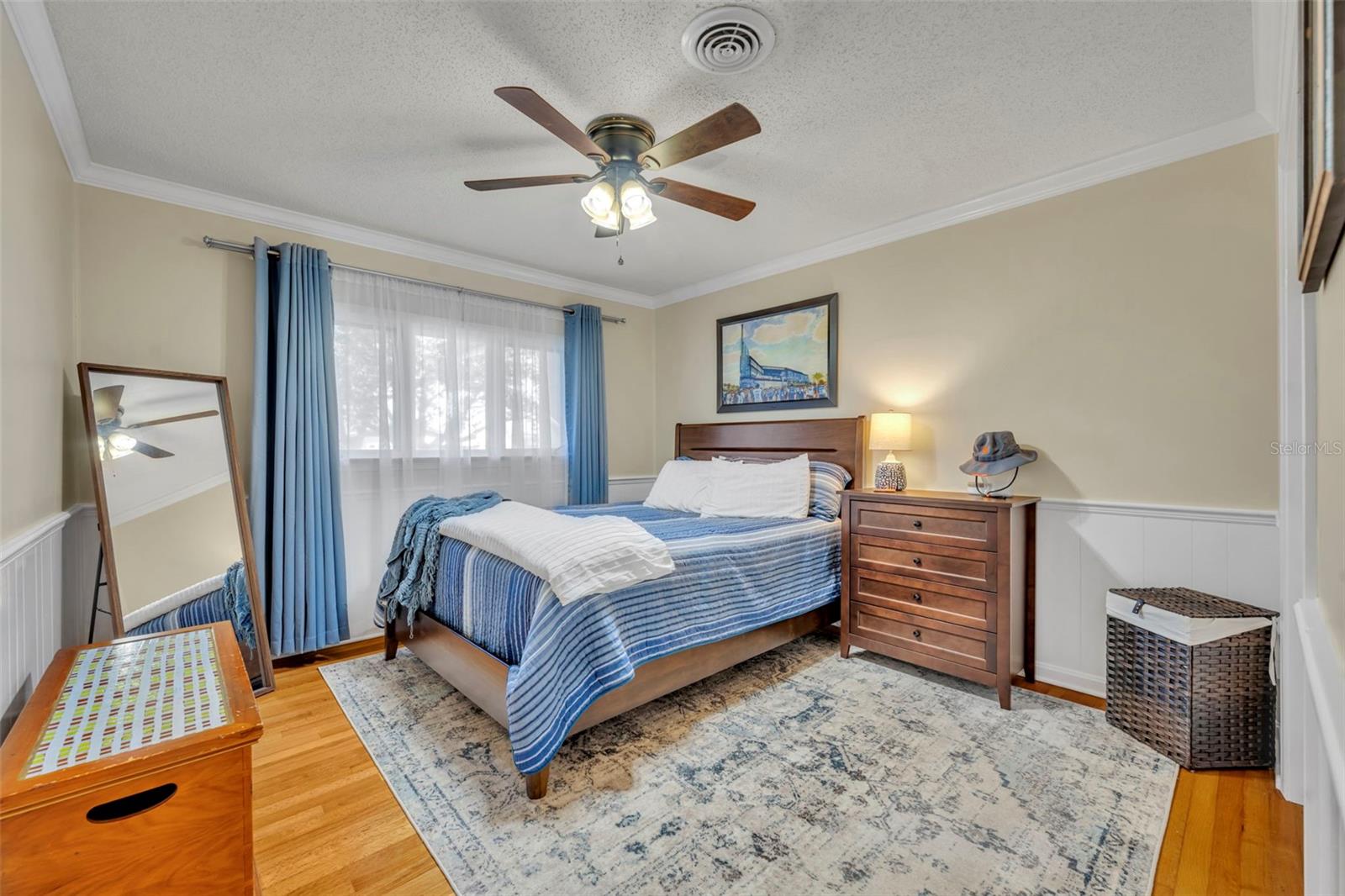 Image 19 of 26 For 636 Dunblane Drive