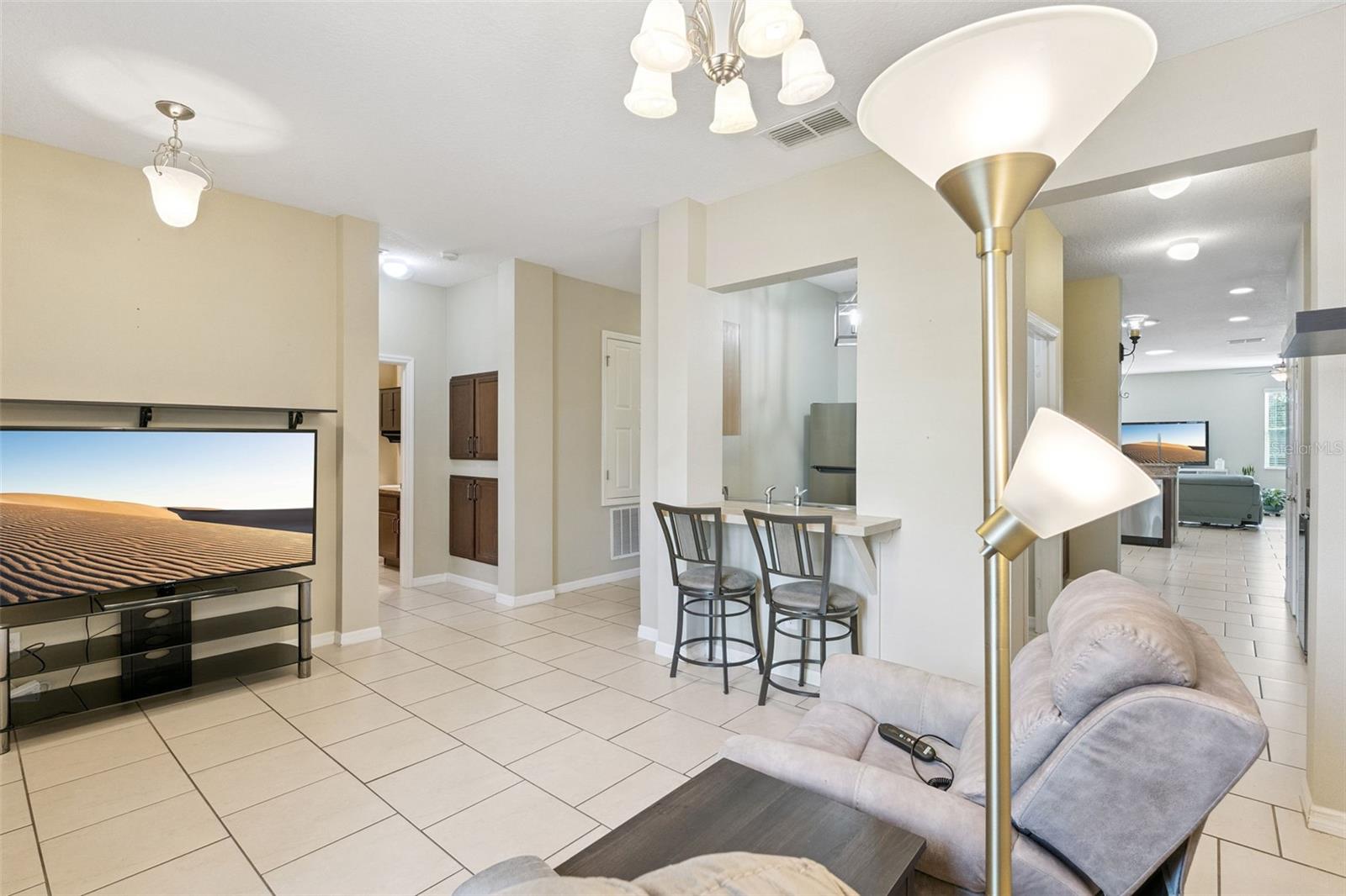 Image 7 of 45 For 11242 Scenic Vista Drive