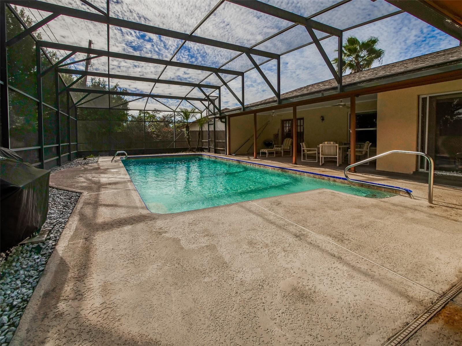 Image 4 of 26 For 226 Graham Road