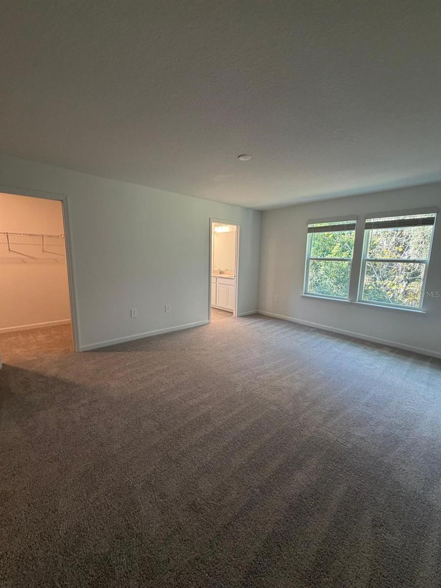 Image 18 of 34 For 3692 37th Court