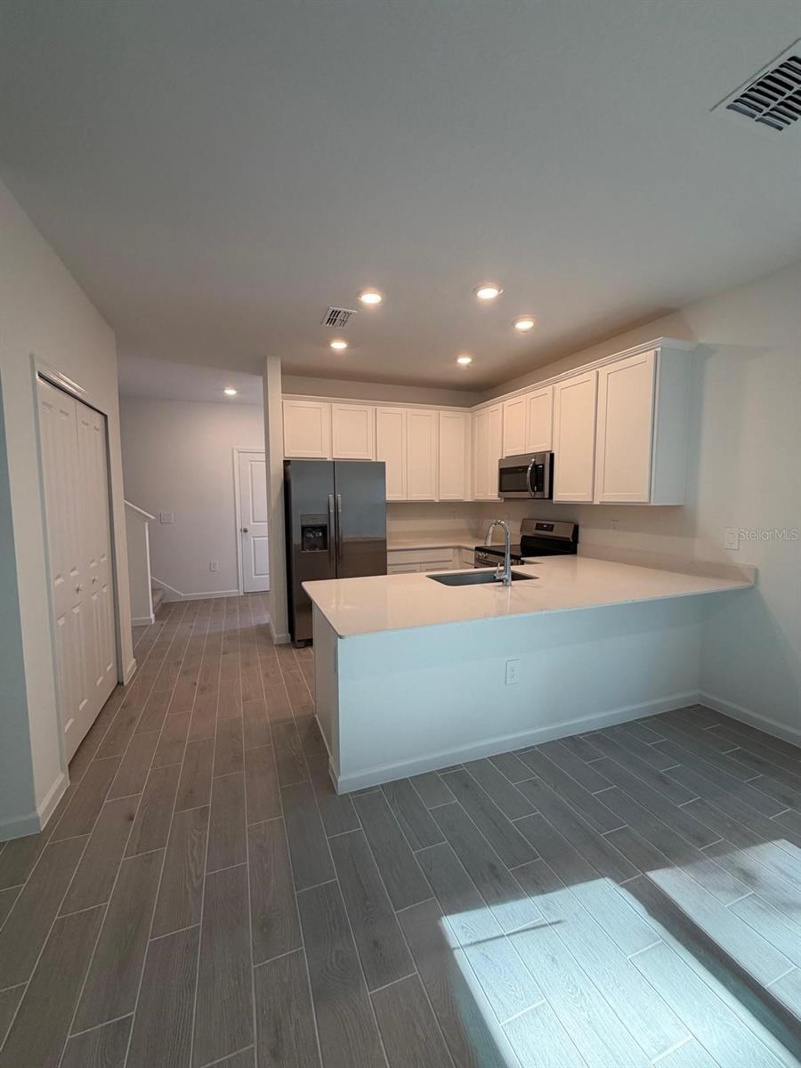 Image 28 of 34 For 3692 37th Court