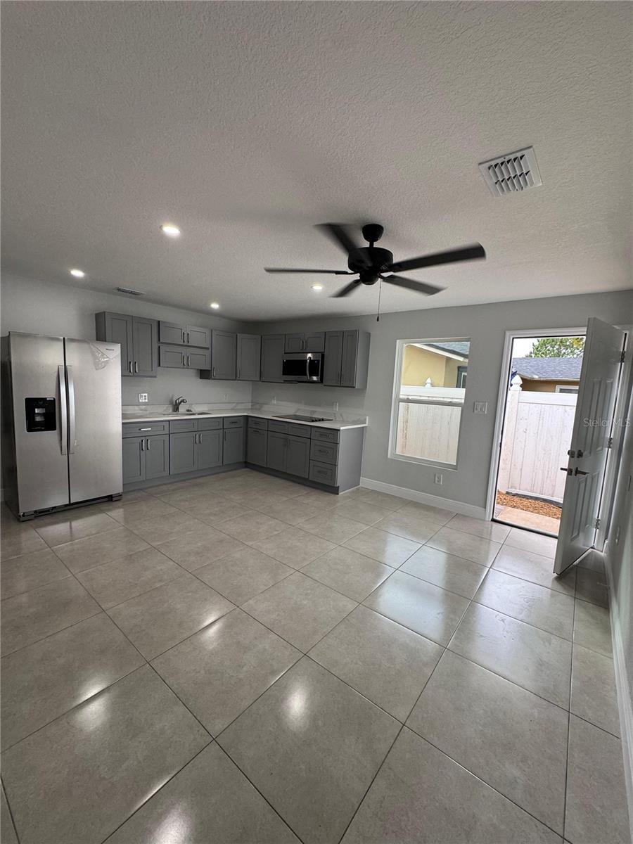 Image 4 of 11 For 8623 Baylor Circle