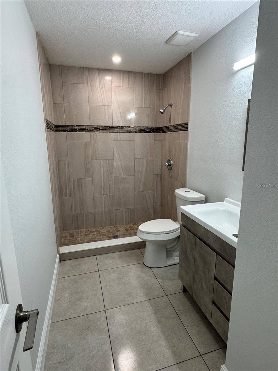 Image 9 of 11 For 8623 Baylor Circle