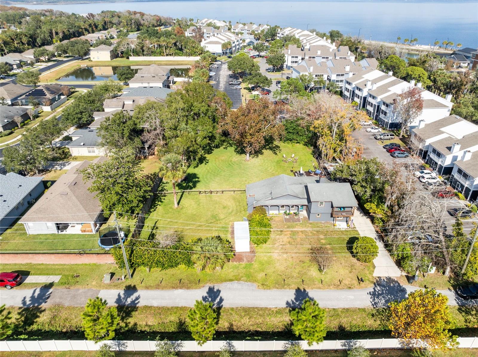 Image 44 of 46 For 2330 Narcissus Avenue