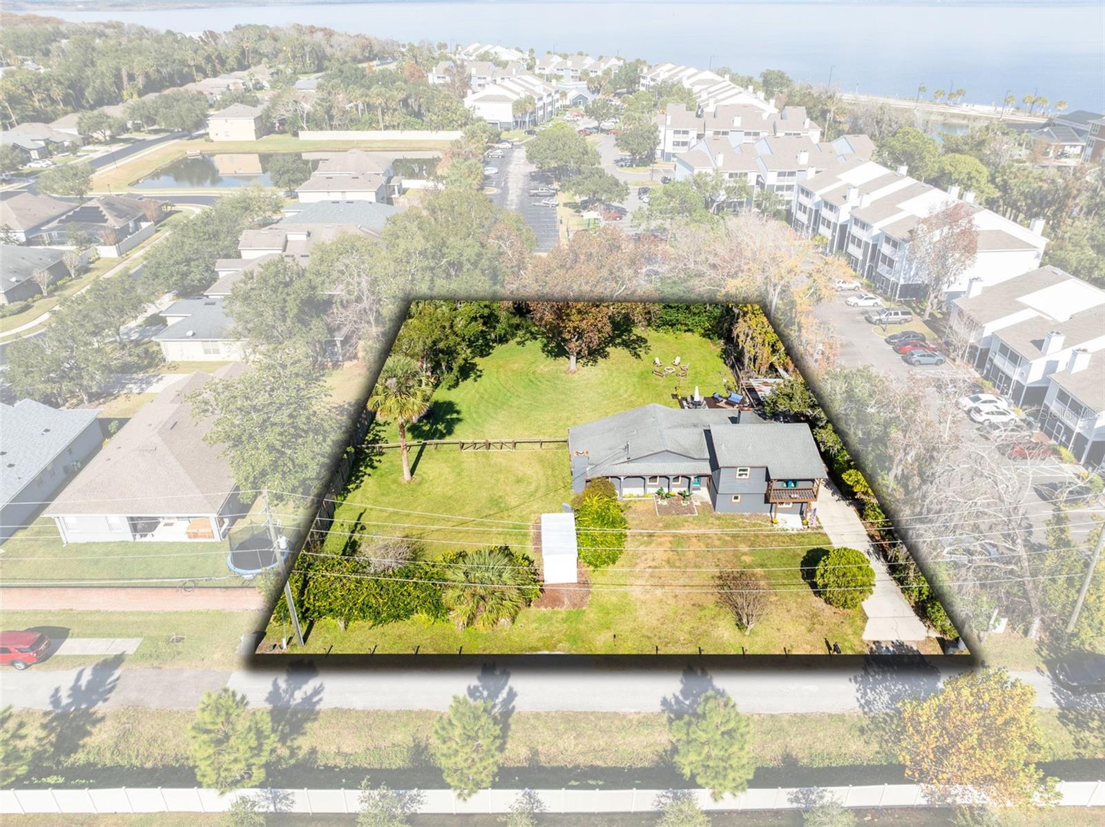 Image 45 of 46 For 2330 Narcissus Avenue