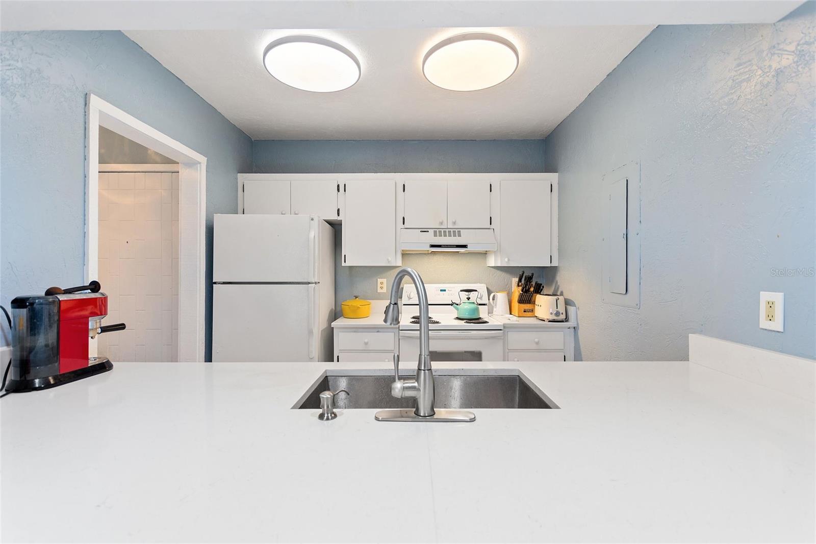 Image 11 of 20 For 907 Tennis Way 3147-8