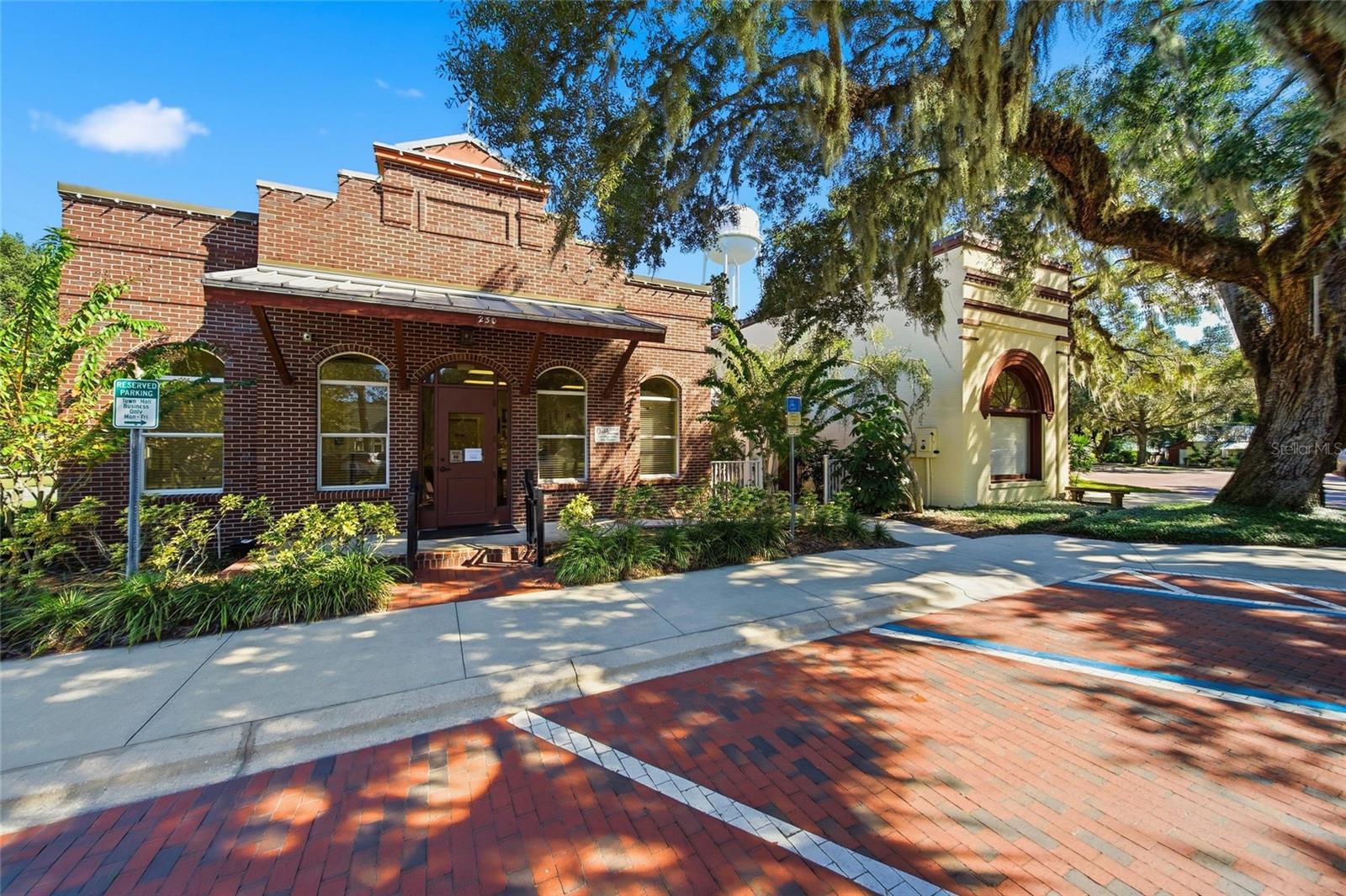 Image 13 of 20 For 321 Gulley Avenue