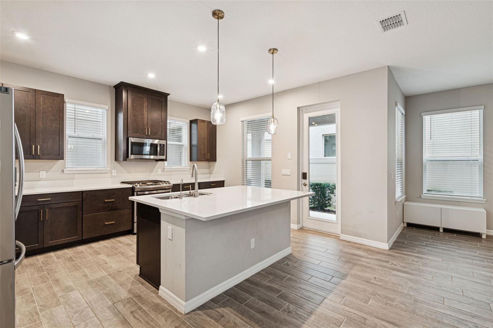 Image 12 of 44 For 4122 Shepperds Hollow Alley