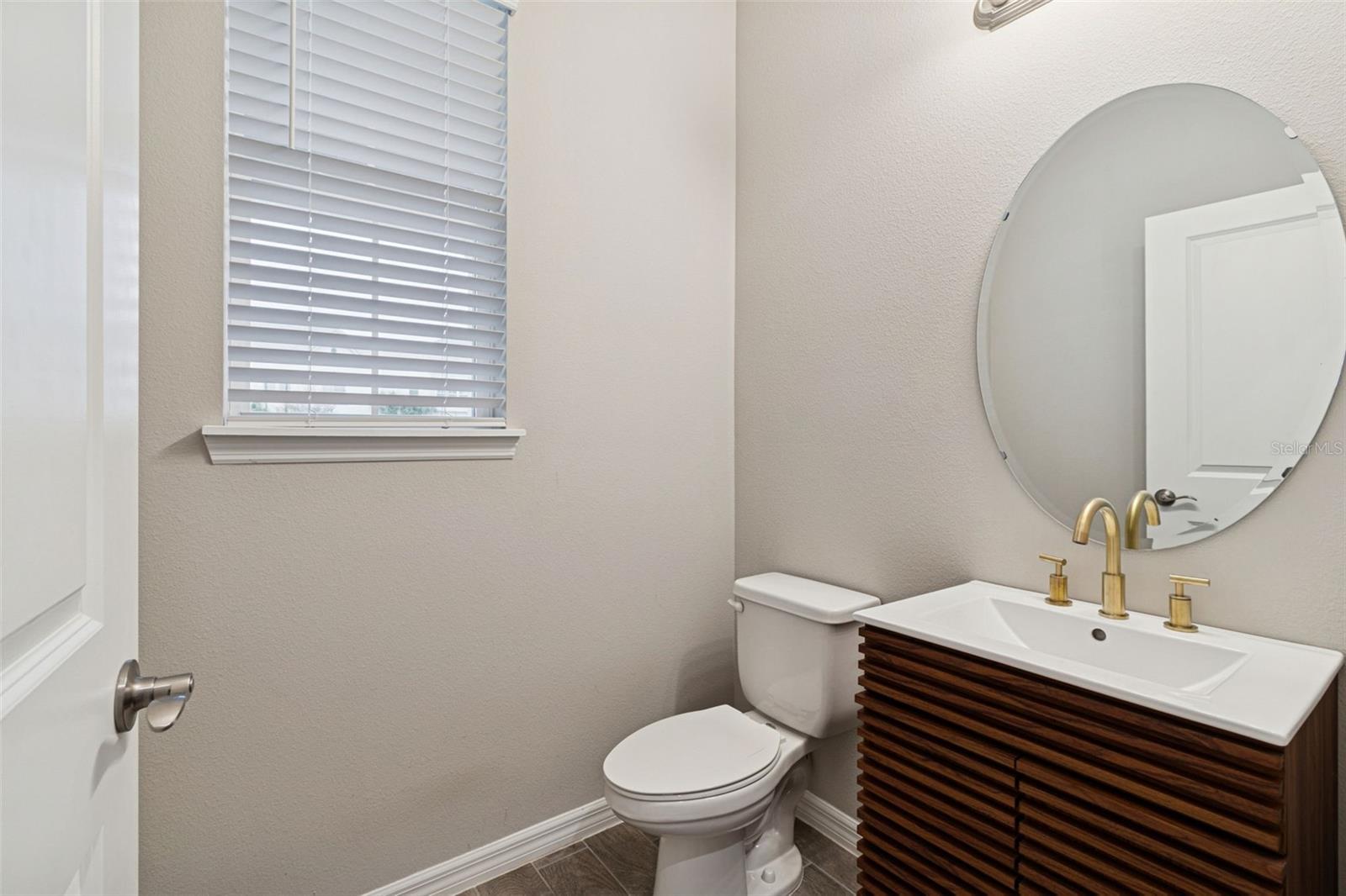 Image 17 of 44 For 4122 Shepperds Hollow Alley