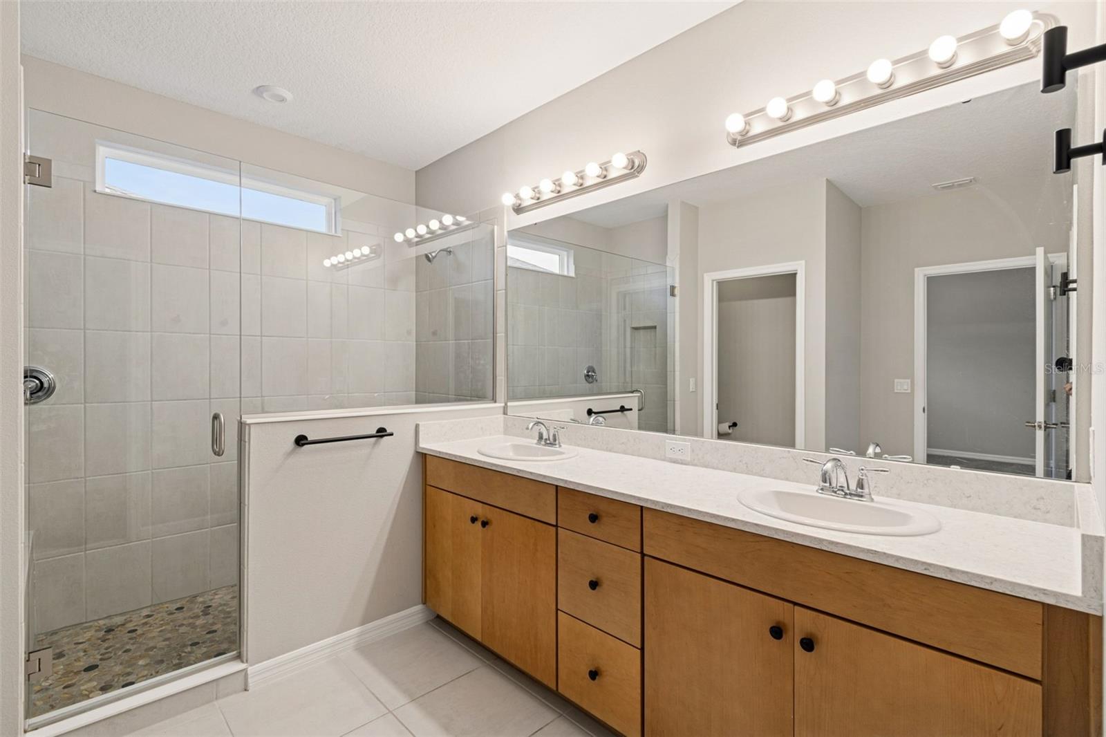 Image 20 of 44 For 4122 Shepperds Hollow Alley