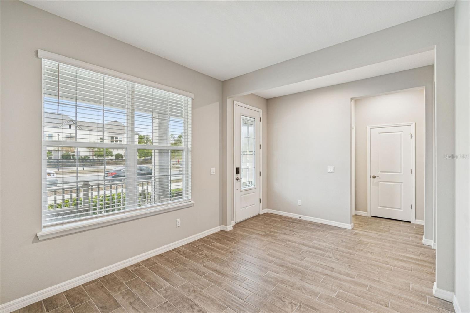 Image 5 of 44 For 4122 Shepperds Hollow Alley