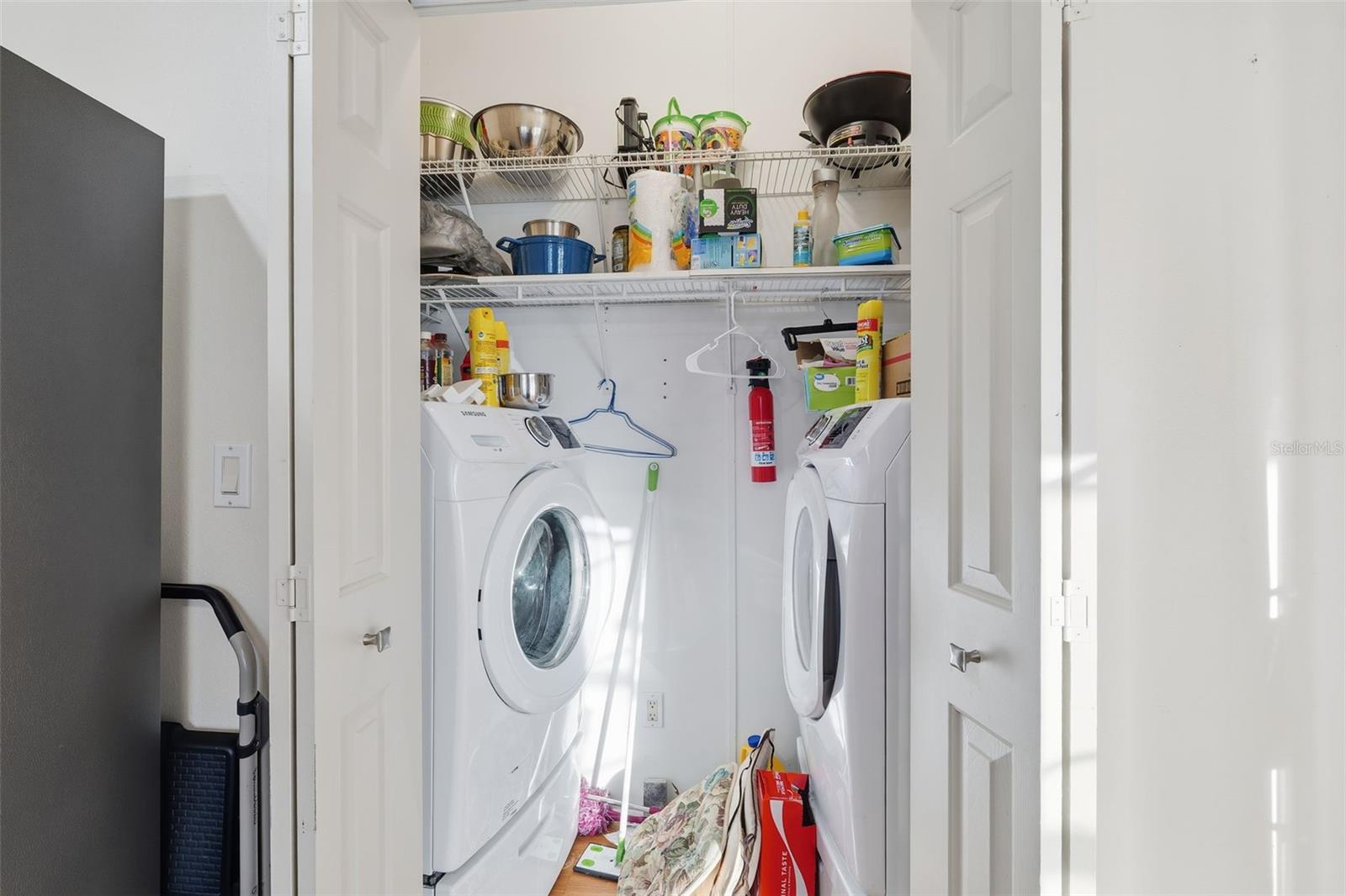 Image 13 of 27 For 117 Eola Park Drive