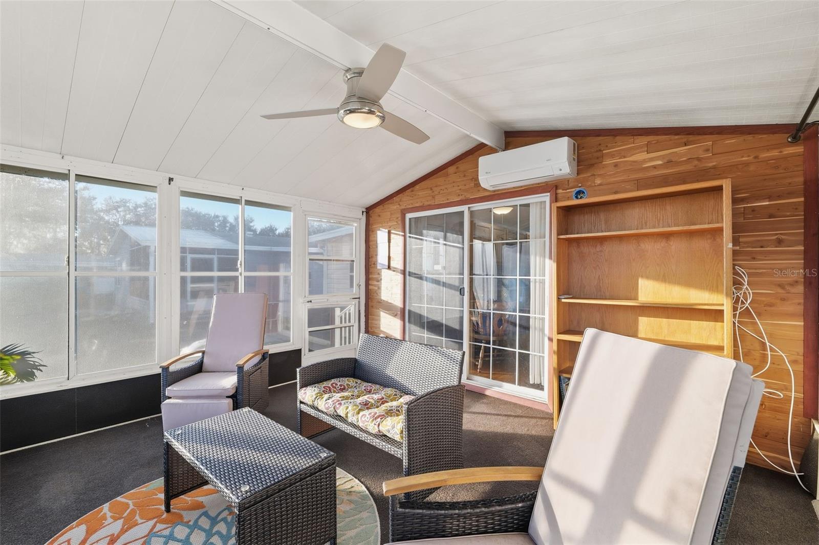 Image 14 of 27 For 117 Eola Park Drive