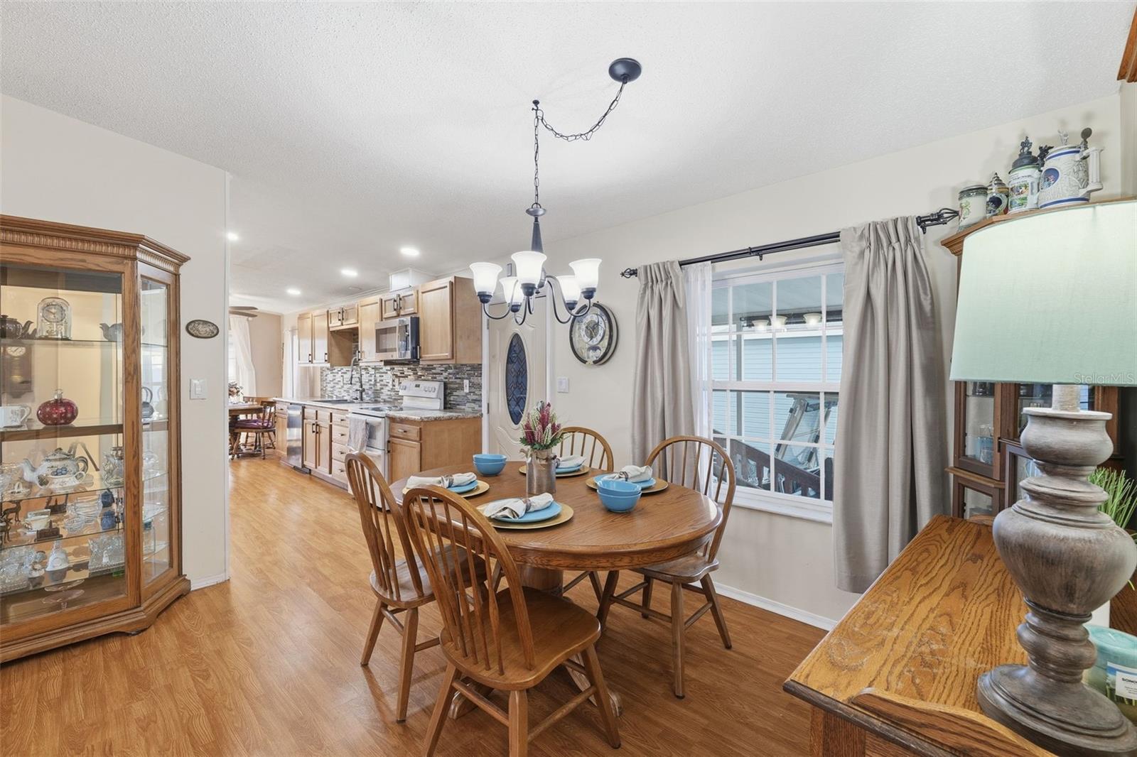 Image 16 of 27 For 117 Eola Park Drive