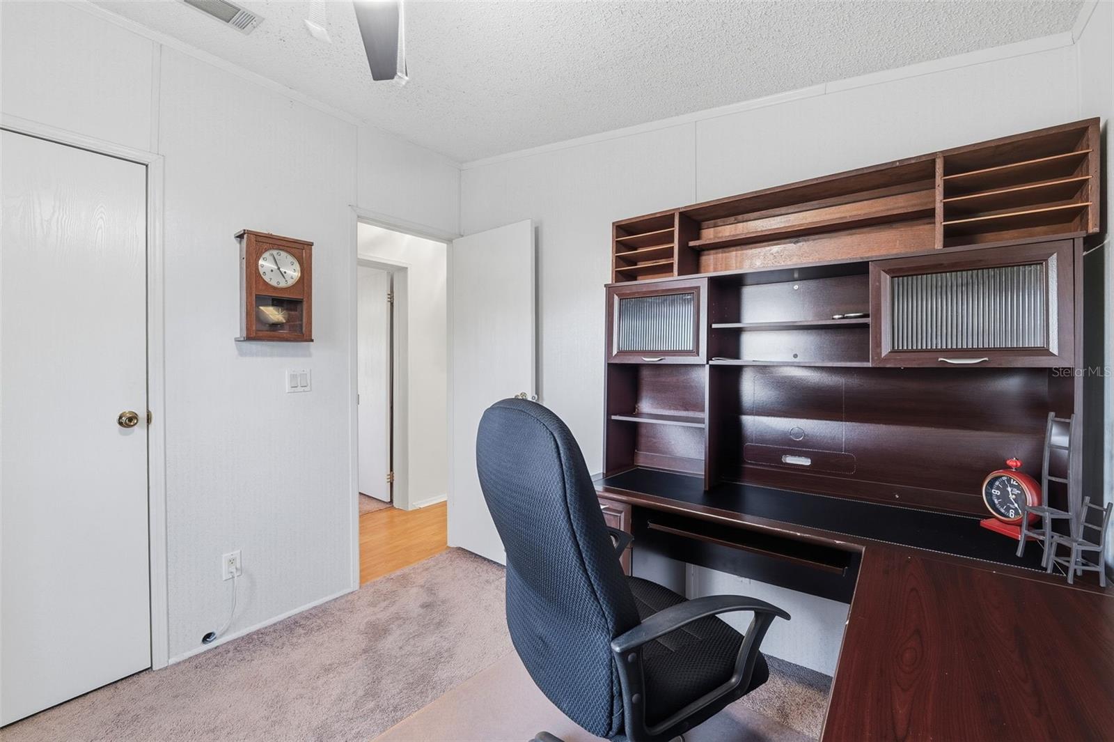 Image 21 of 27 For 117 Eola Park Drive